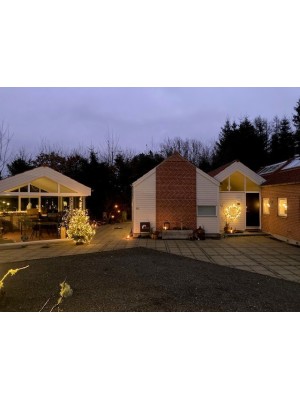 Lørdag d. 13.12.25 fra kl. 13.00 - 17.00 -  Åben Jule Vinkælder!